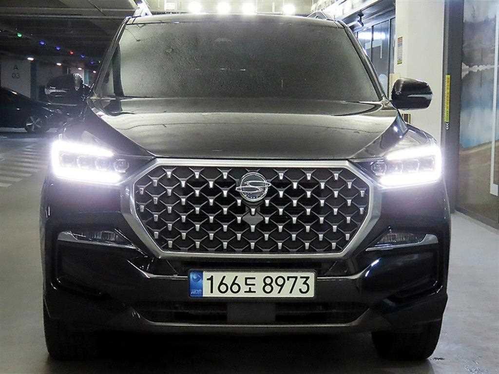 KG모빌리티(쌍용) 렉스턴 올 뉴 렉스턴 (Y450) 디젤 2.2 4WD 럭셔리 이미지 2