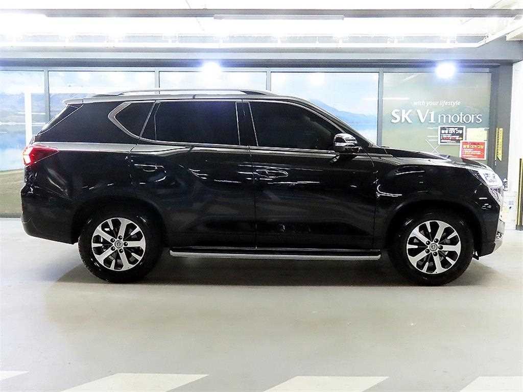 KG모빌리티(쌍용) 렉스턴 올 뉴 렉스턴 (Y450) 디젤 2.2 4WD 럭셔리 이미지 3
