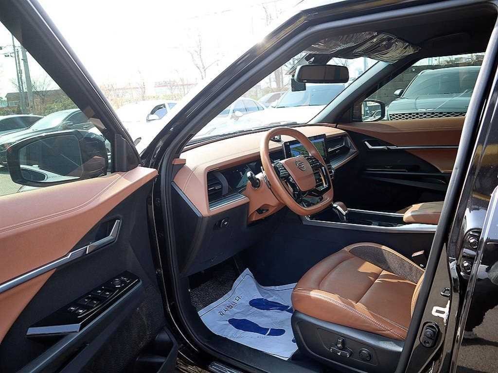KG모빌리티(쌍용) 토레스 1.5 GDI-T 4WD T7 이미지 1