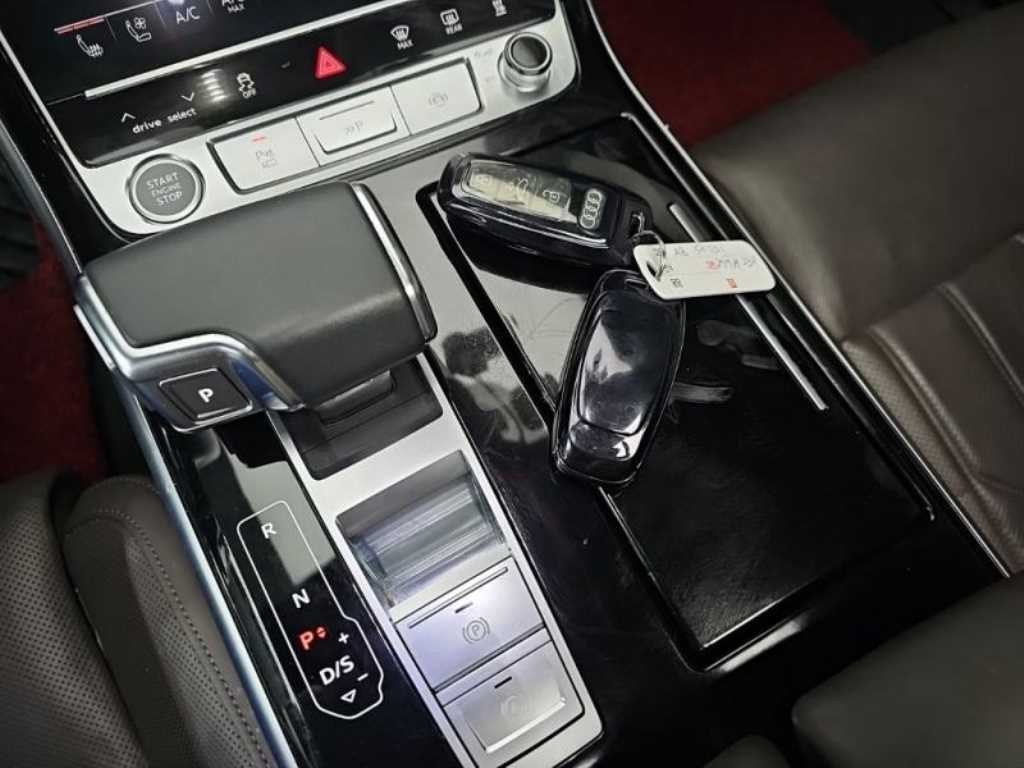 아우디 A8 A8 (D5) 50 TDI 콰트로 LWB 이미지 12