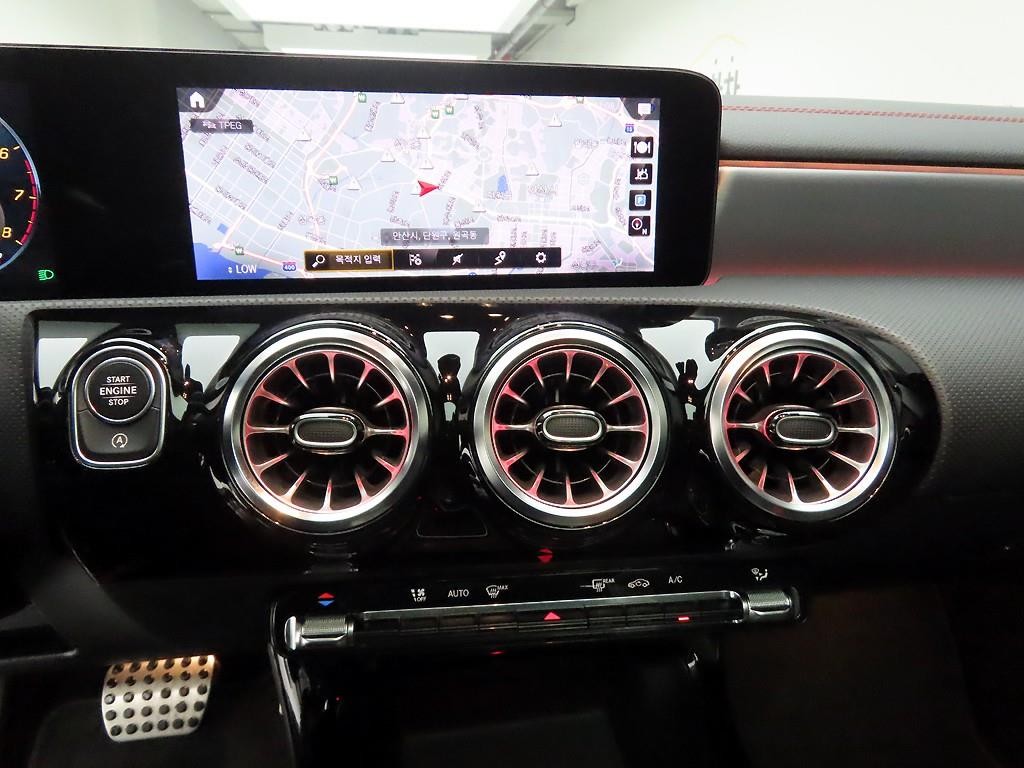 벤츠 CLA 클래스 CLA클래스 C118 CLA 250 4MATIC 이미지 9