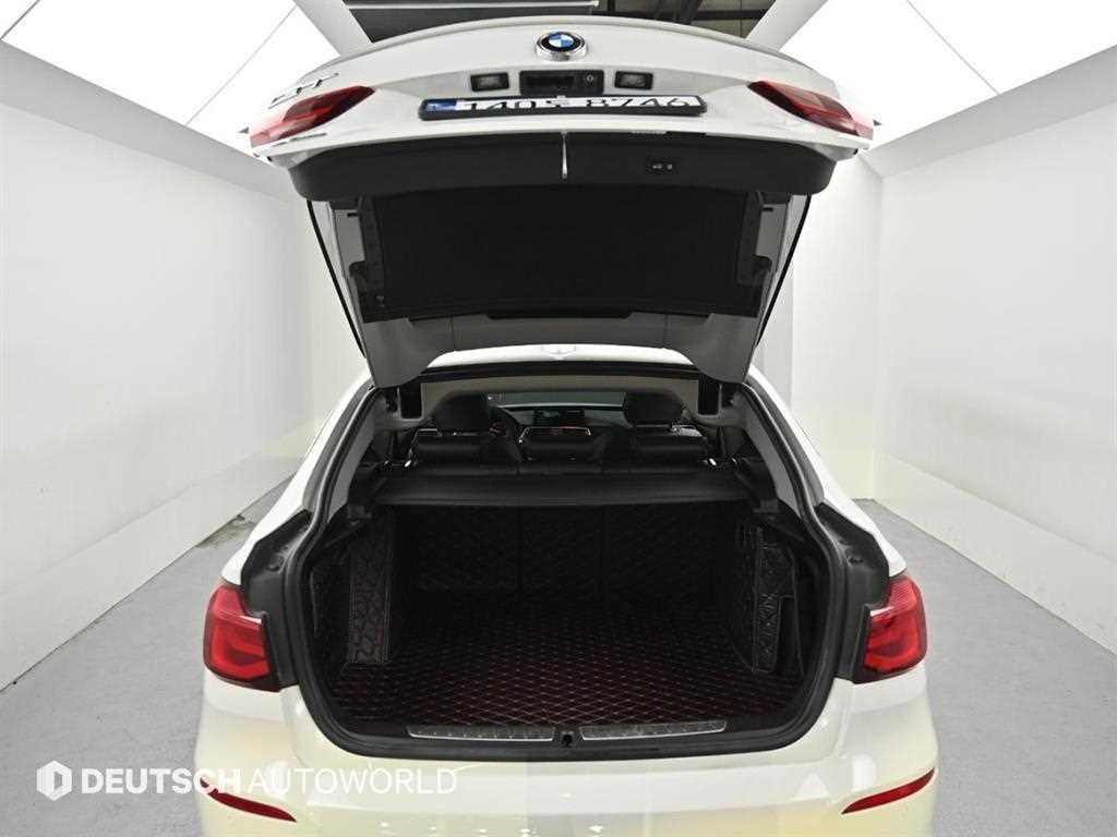 BMW 그란투리스모 3시리즈 GT (F34) GT 320D xDrive 프리미엄 이미지 19