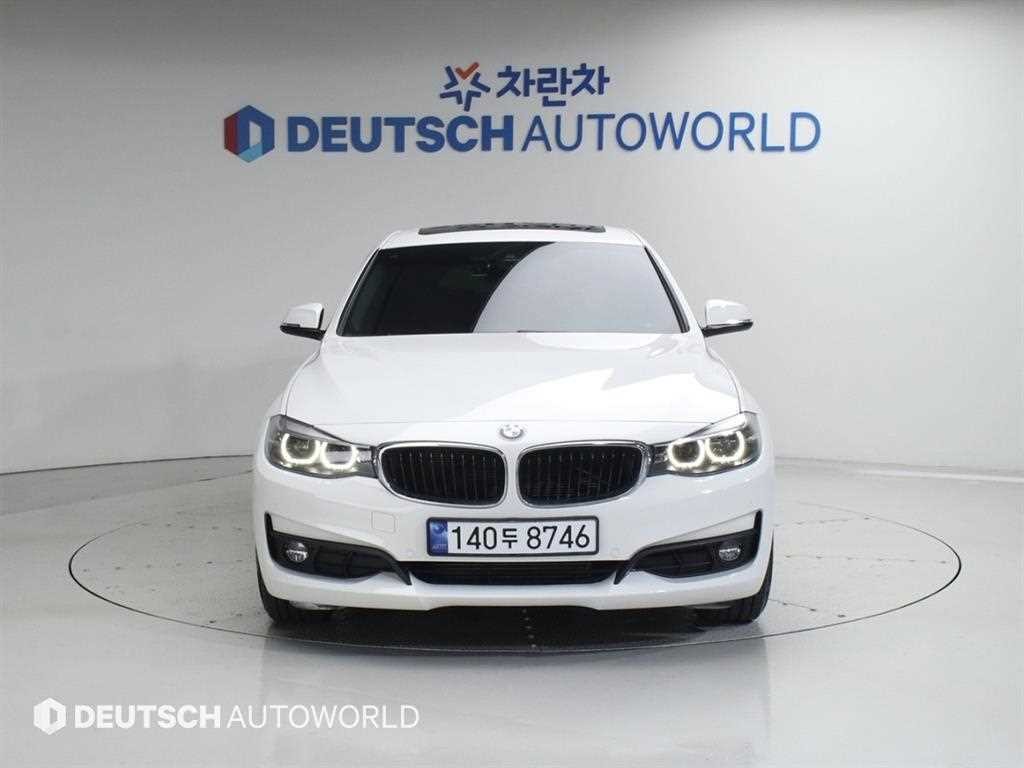 BMW 그란투리스모 3시리즈 GT (F34) GT 320D xDrive 프리미엄 이미지 3