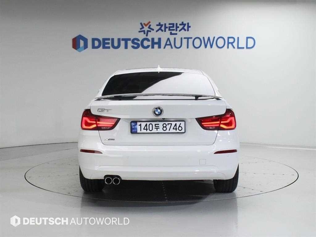 BMW 그란투리스모 3시리즈 GT (F34) GT 320D xDrive 프리미엄 이미지 4