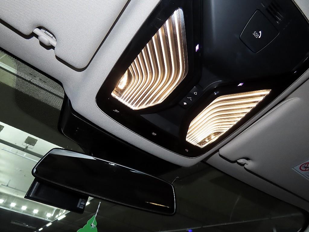 BMW 5시리즈 5시리즈 (G30) 530e 럭셔리 이미지 15
