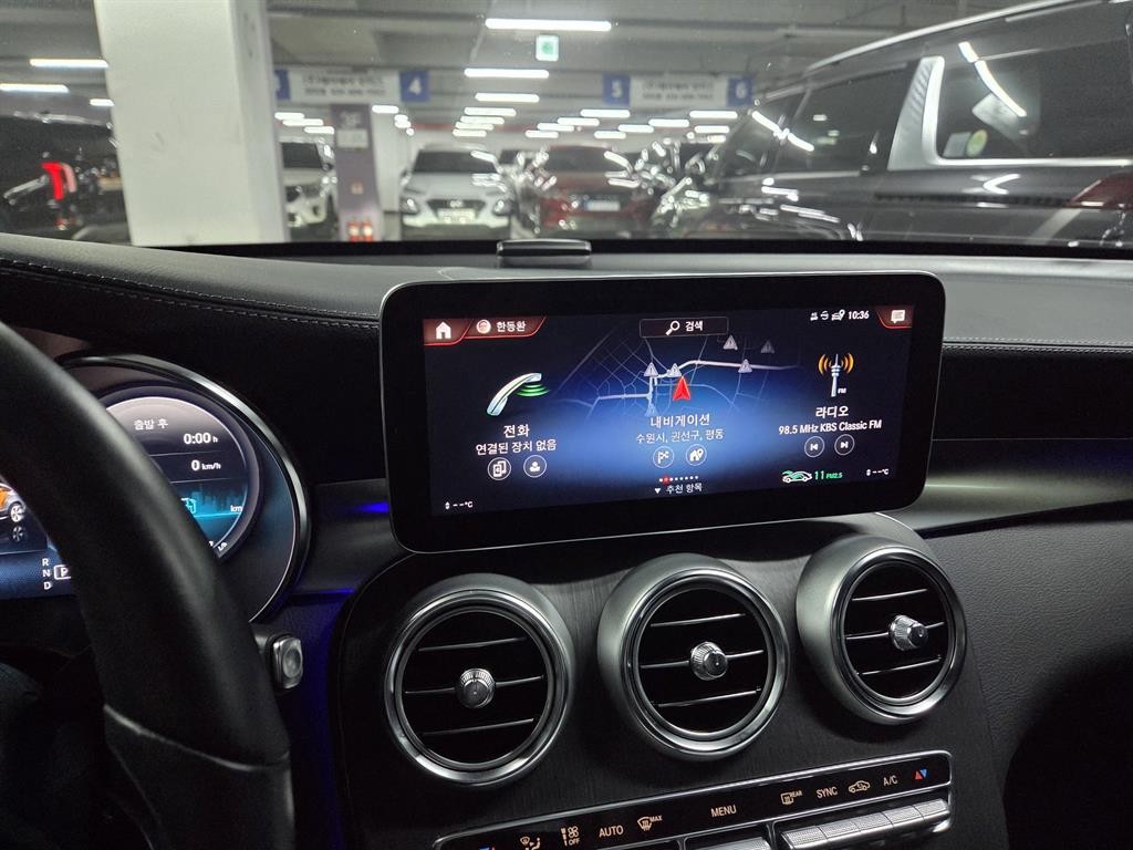 벤츠 GLC 클래스 GLC클래스 X253 GLC 300 4MATIC 쿠페 이미지 6