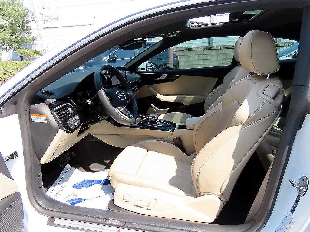 아우디 A5 A5 (F5) 45 TFSI 콰트로 프리미엄 쿠페 이미지 5