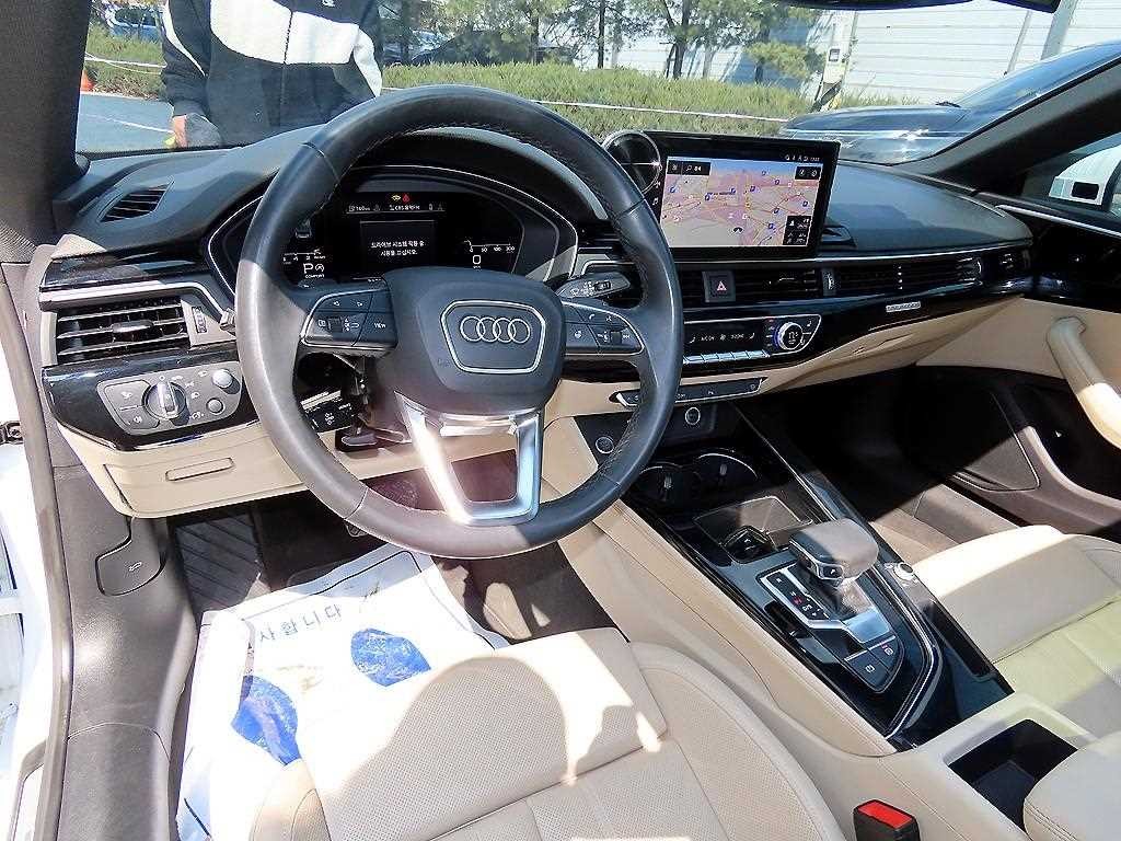 아우디 A5 A5 (F5) 45 TFSI 콰트로 프리미엄 쿠페 이미지 7