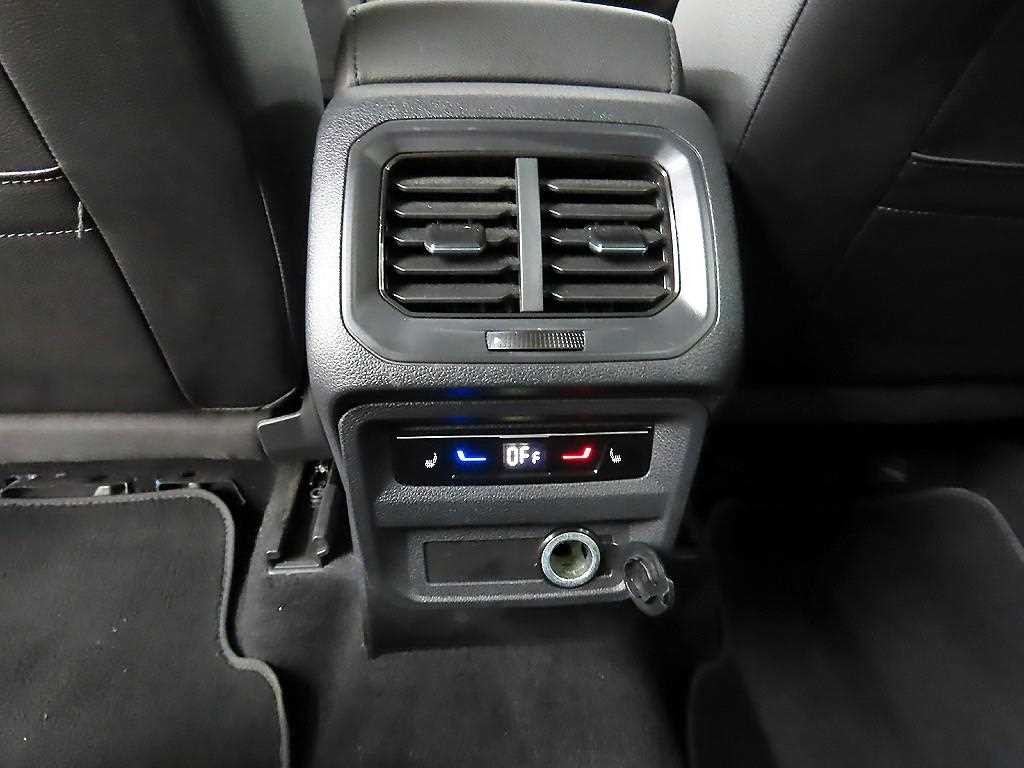 폭스바겐 티구안 티구안 올스페이스 2.0 TSI 프레스티지 이미지 12