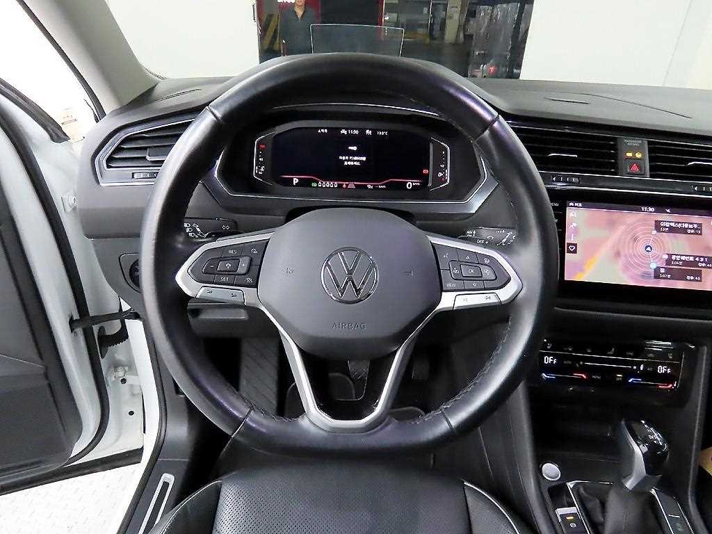 폭스바겐 티구안 티구안 올스페이스 2.0 TSI 프레스티지 이미지 9