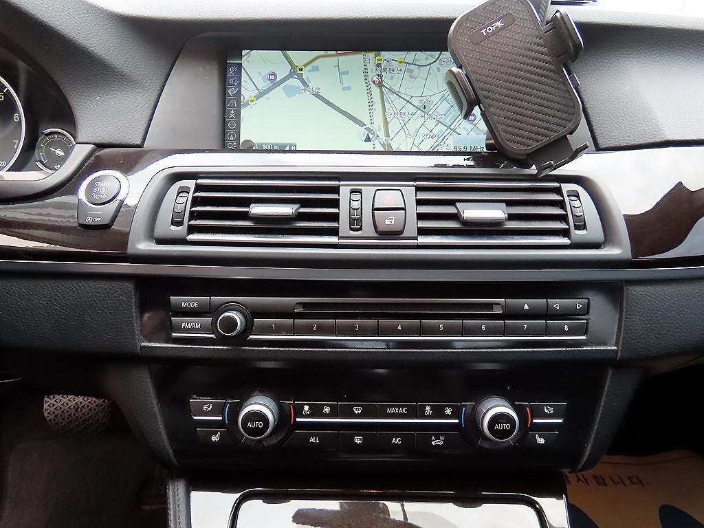 BMW 5시리즈 5시리즈 (F10) 528i xDrive 이미지 14