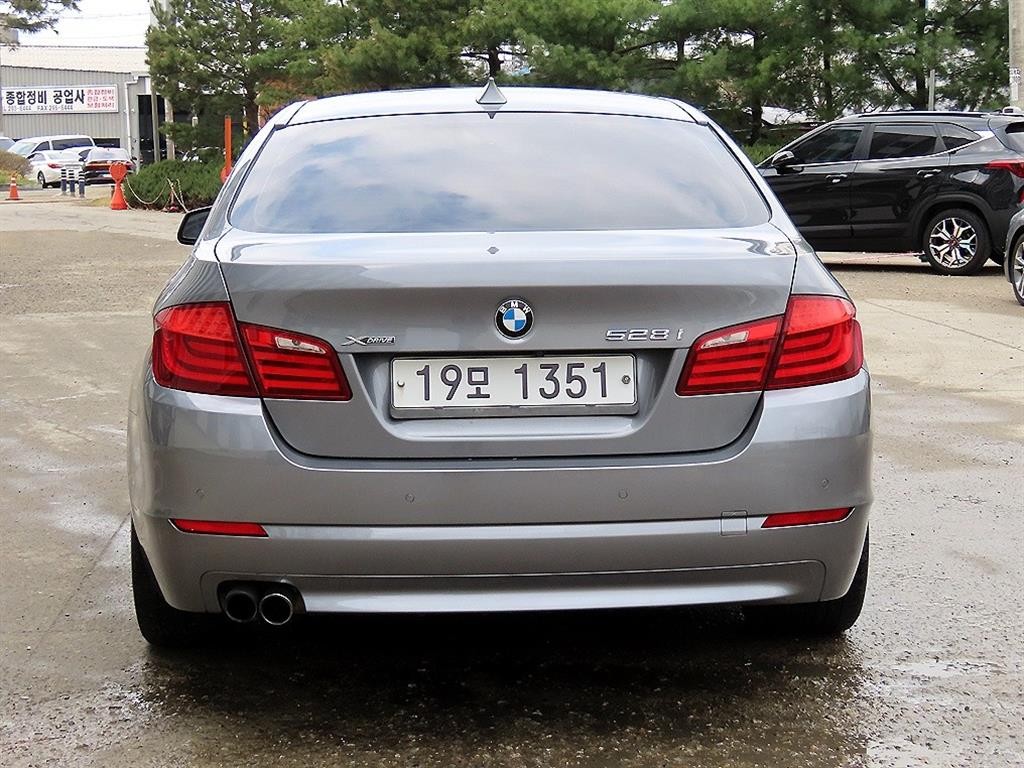 BMW 5시리즈 5시리즈 (F10) 528i xDrive 이미지 4