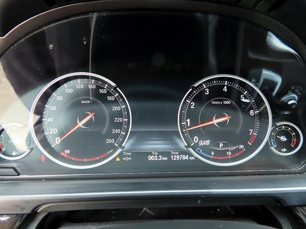 BMW 5시리즈 5시리즈 (F10) 528i xDrive 이미지 9