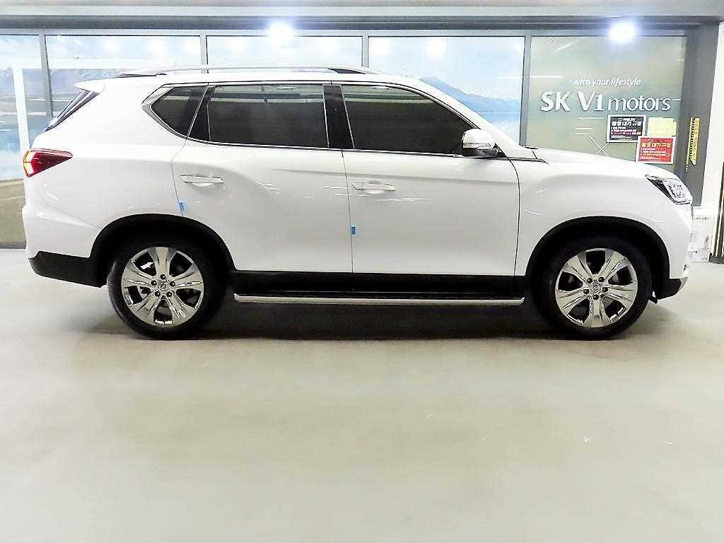 KG모빌리티(쌍용) 렉스턴 올 뉴 렉스턴 (Y450) 디젤 2.2 4WD 마스터 이미지 3