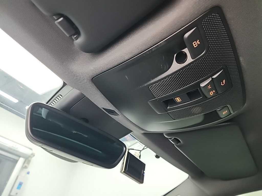 벤츠 GLA 클래스 GLA클래스 X156 GLA45 AMG 4MATIC 이미지 18