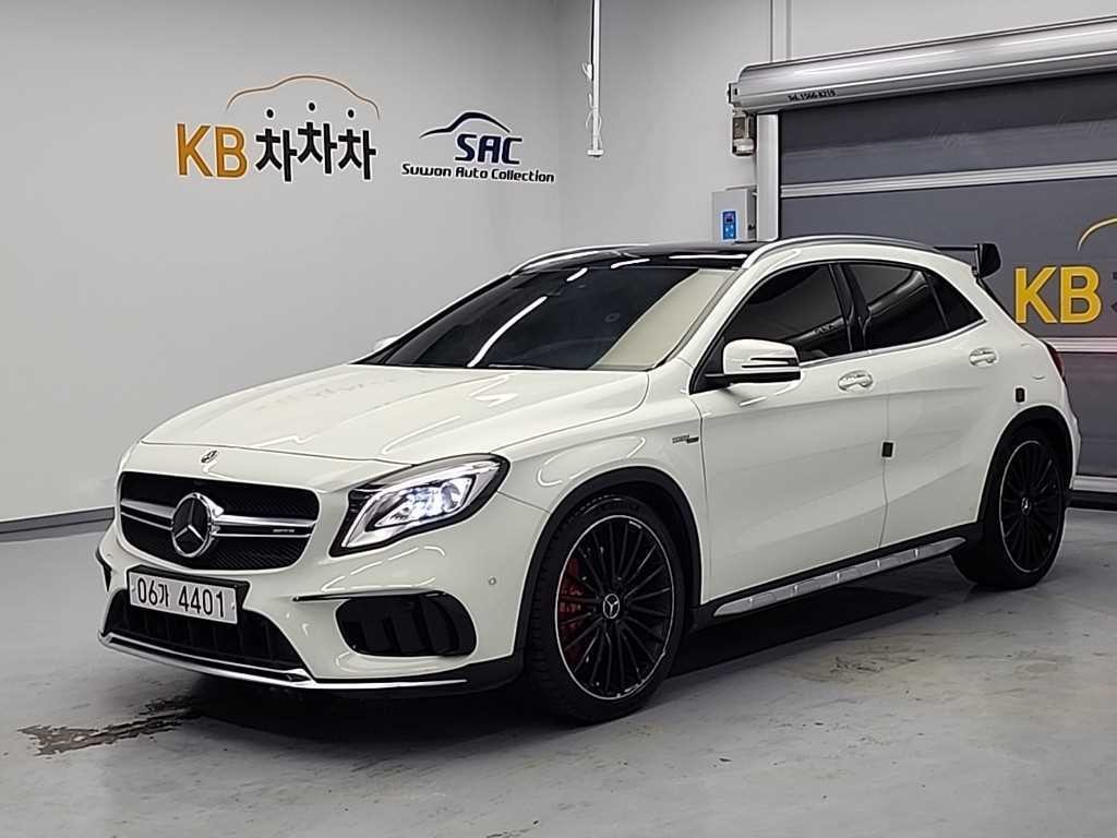 벤츠 GLA 클래스 GLA클래스 X156 GLA45 AMG 4MATIC 이미지 4
