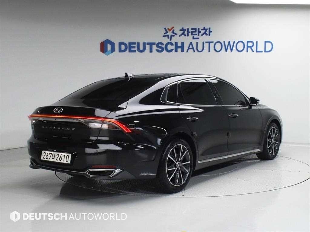 현대 그랜저 더 뉴 그랜저 IG 2.5 프리미엄 초이스 이미지 2