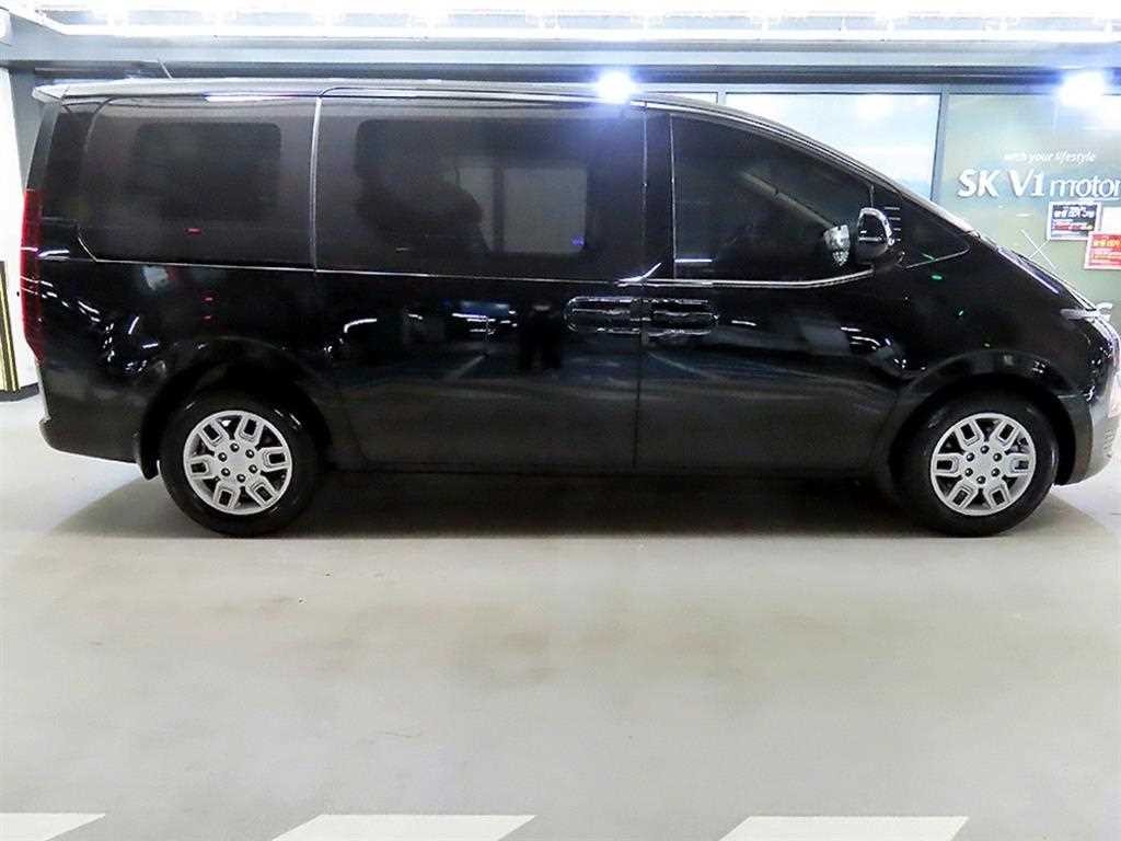 현대 스타리아 2WD 디젤 카고 모던 5인승 이미지 3