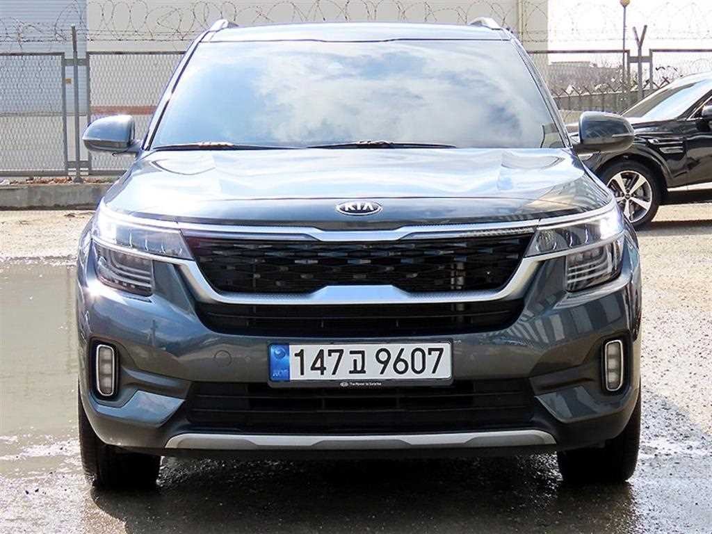 기아 셀토스 디젤 1.6 2WD 시그니처 이미지 1