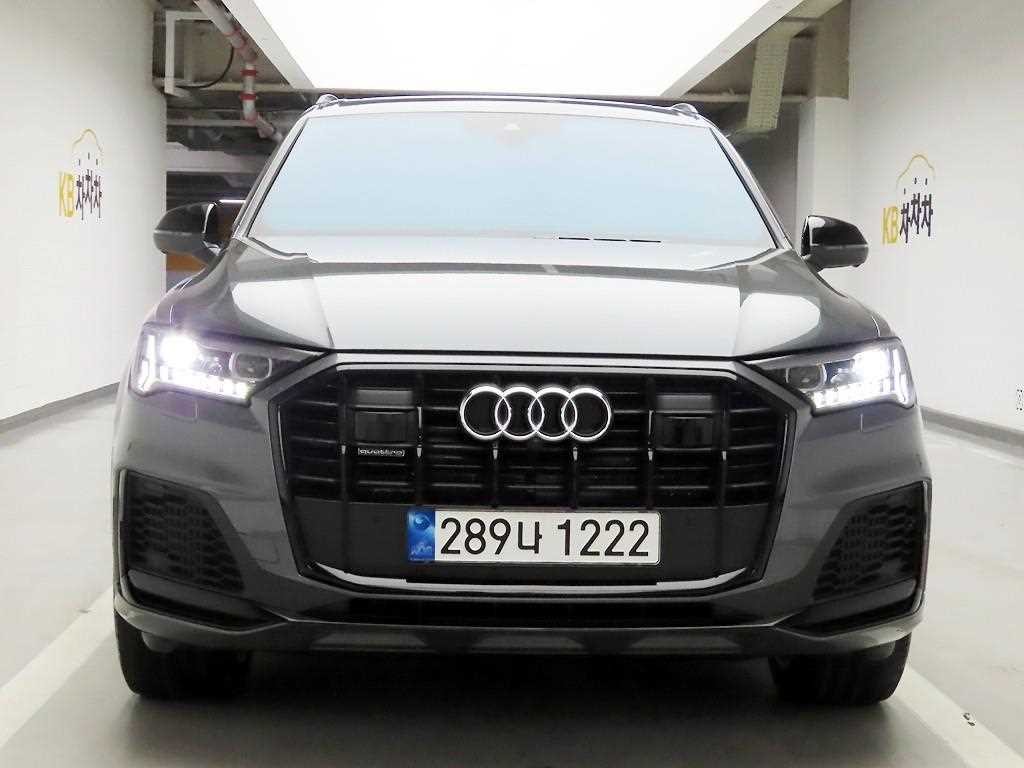 아우디 Q7 Q7 (4M) 55 TFSI 콰트로 프리미엄 이미지 1