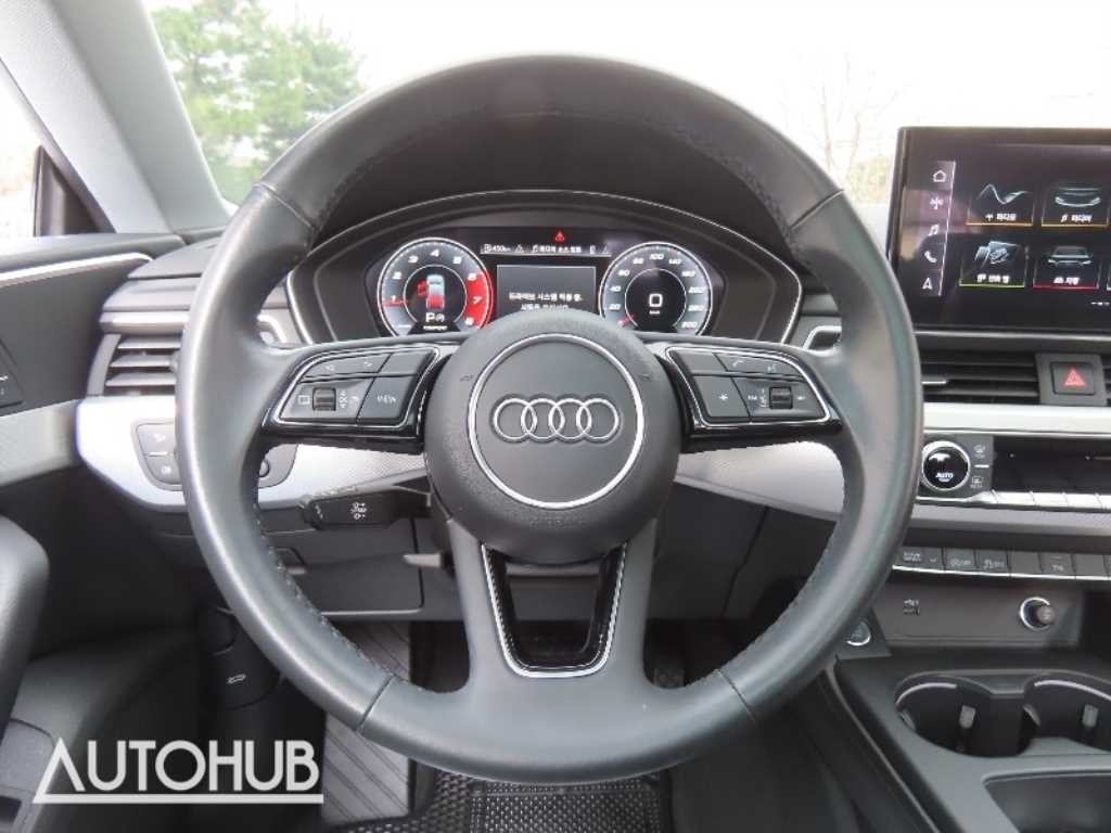 아우디 A5 A5 (F5) 40 TFSI 콰트로 스포트백 이미지 17
