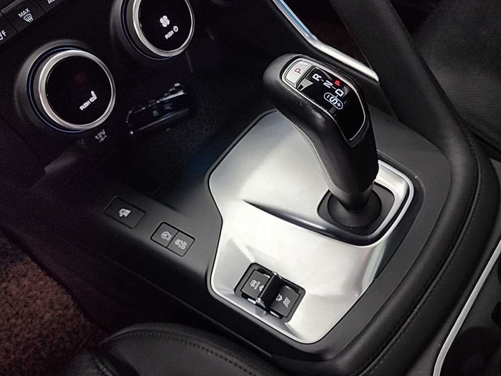 재규어 E-PACE P250 S 이미지 8