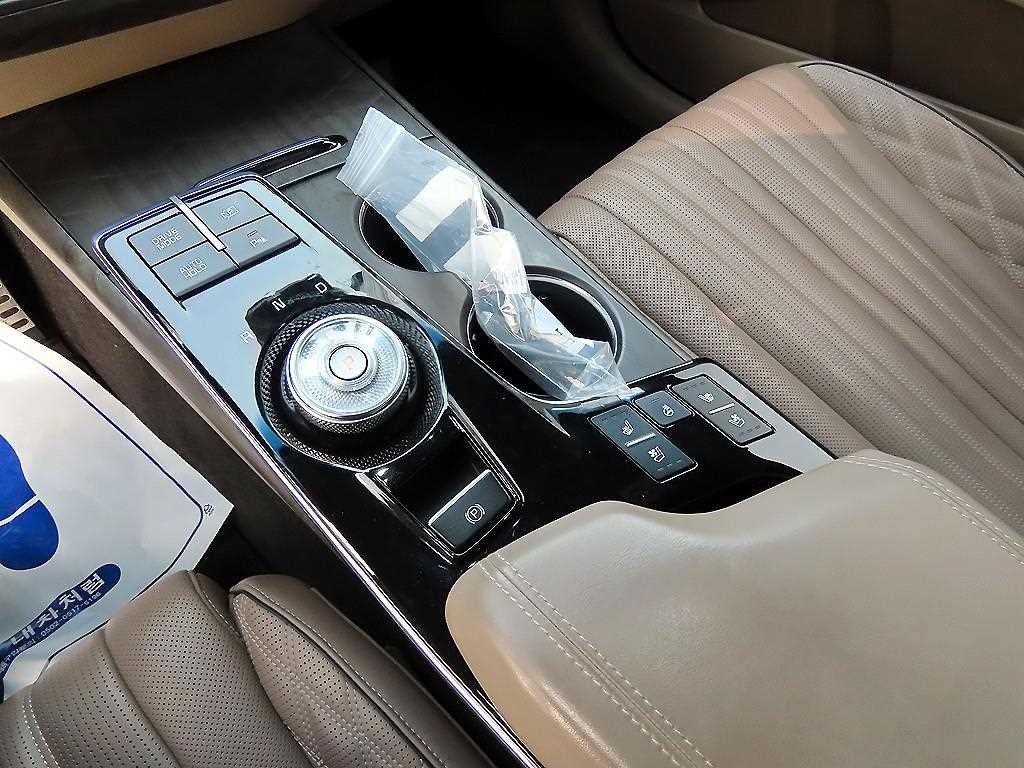 기아 K8 2.5 2WD 시그니처 이미지 10