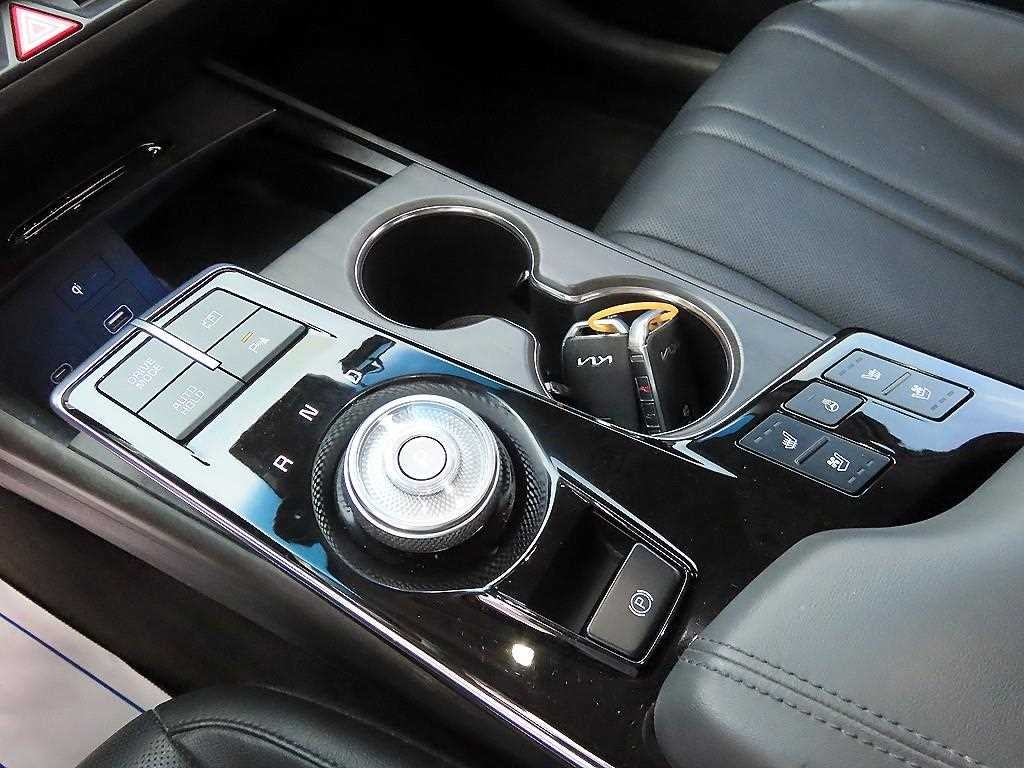 기아 K8 2.5 2WD 노블레스 이미지 11