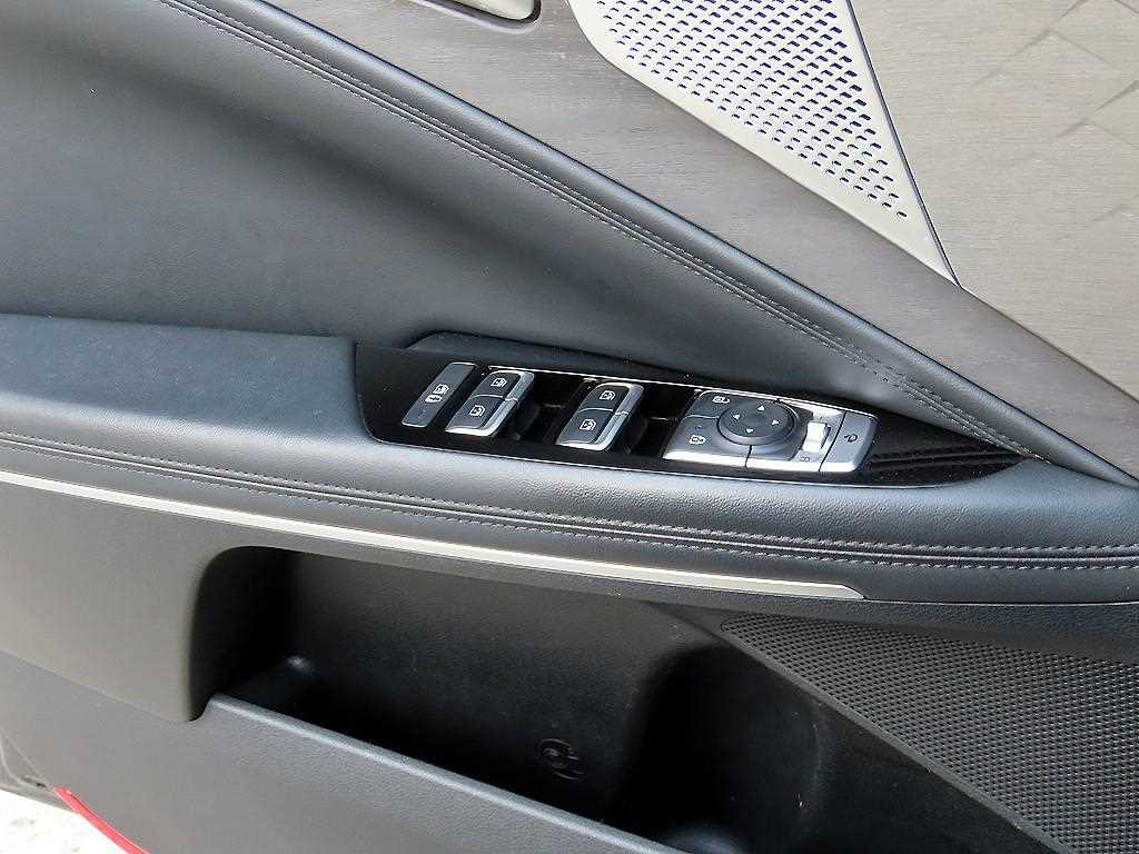 기아 K8 2.5 2WD 노블레스 이미지 12