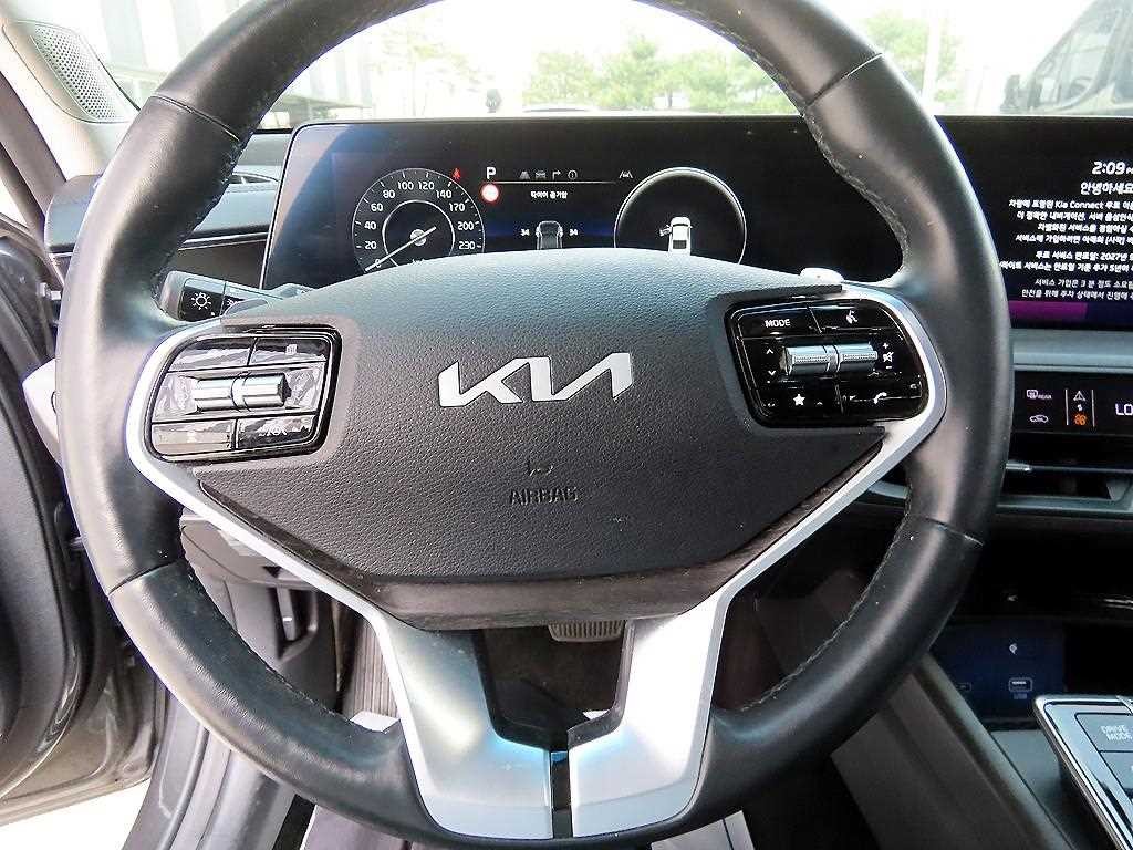 기아 K8 2.5 2WD 노블레스 이미지 8