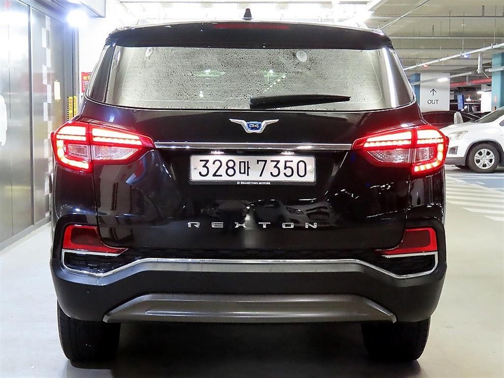 KG모빌리티(쌍용) 렉스턴 G4렉스턴 디젤 2.2 4WD 화이트 에디션 이미지 5