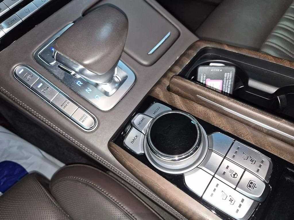 제네시스 G90 5.0 GDI AWD 프레스티지 이미지 11