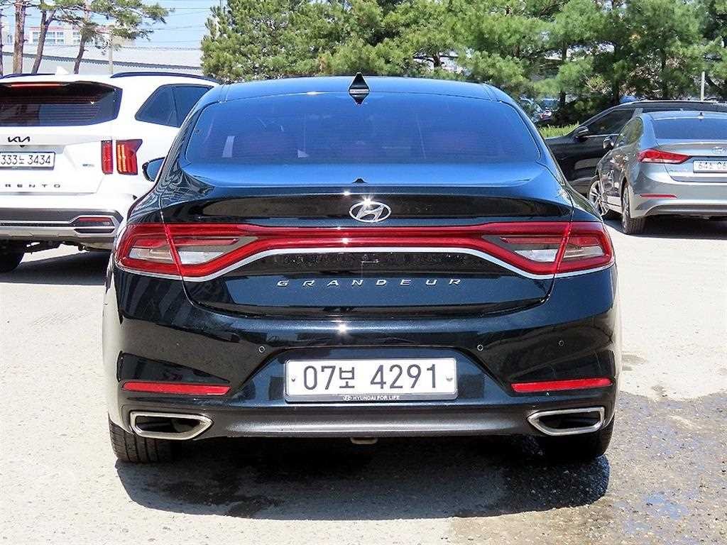 현대 그랜저 그랜저 IG 2.4 GDI 프리미엄 스페셜 이미지 4