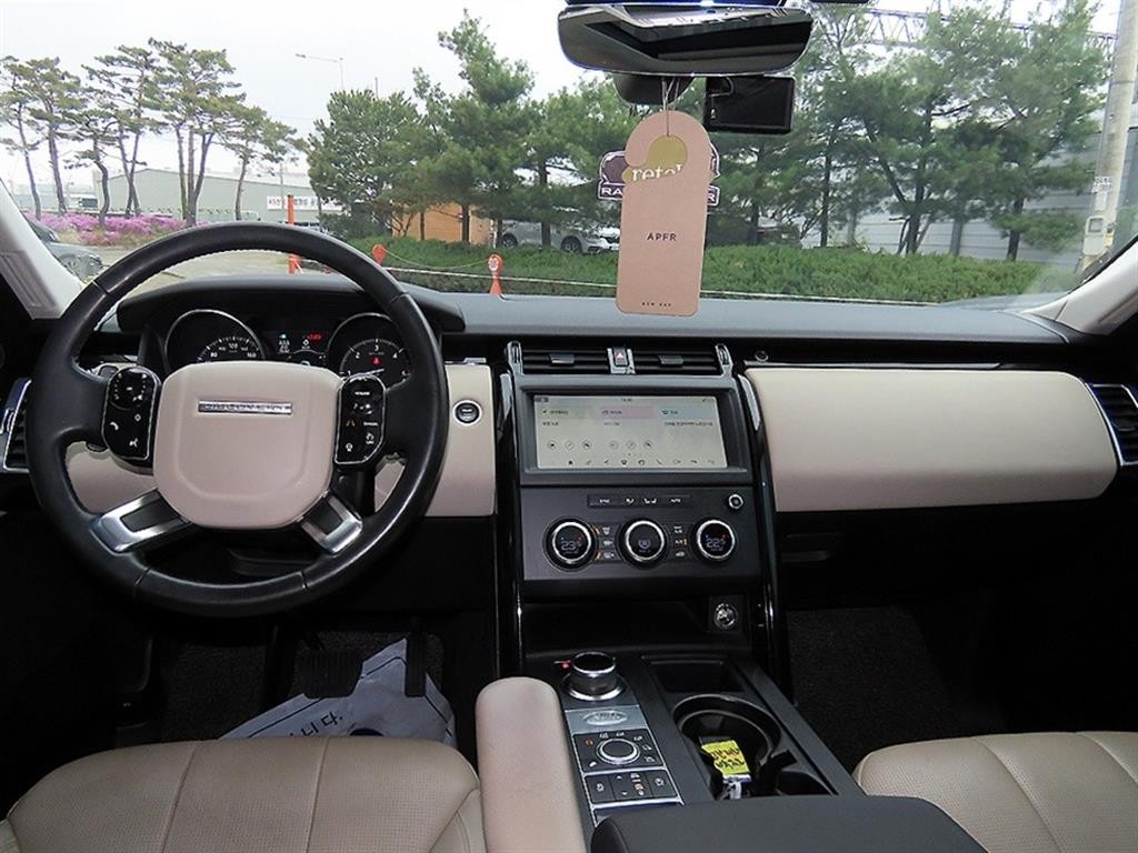 랜드로버 디스커버리 디스커버리5 2.0 SD4 SE 이미지 7