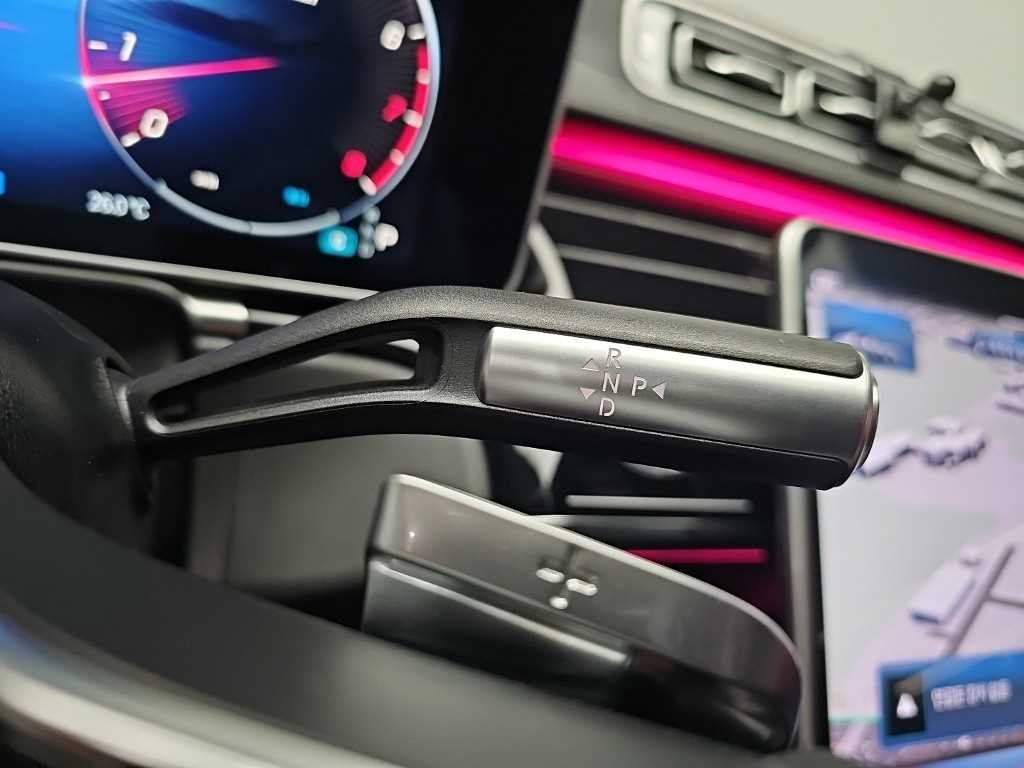 벤츠 S 클래스 S클래스-W223 마이바흐 S580 4MATIC 이미지 8