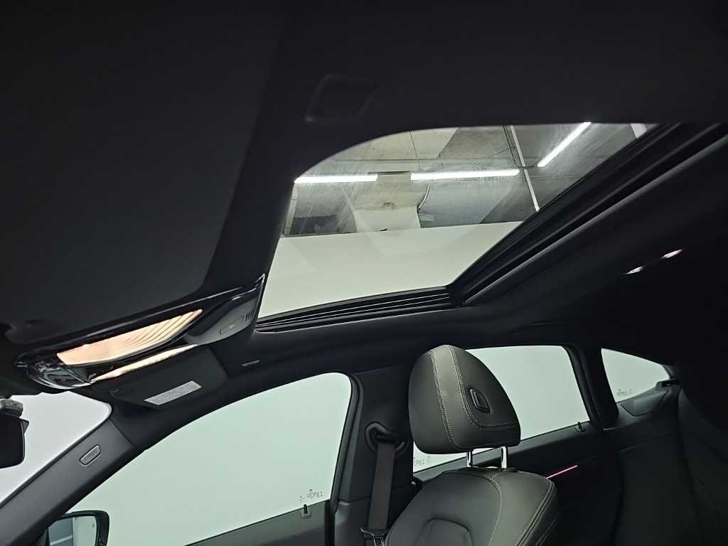 BMW i4 M50 이미지 14
