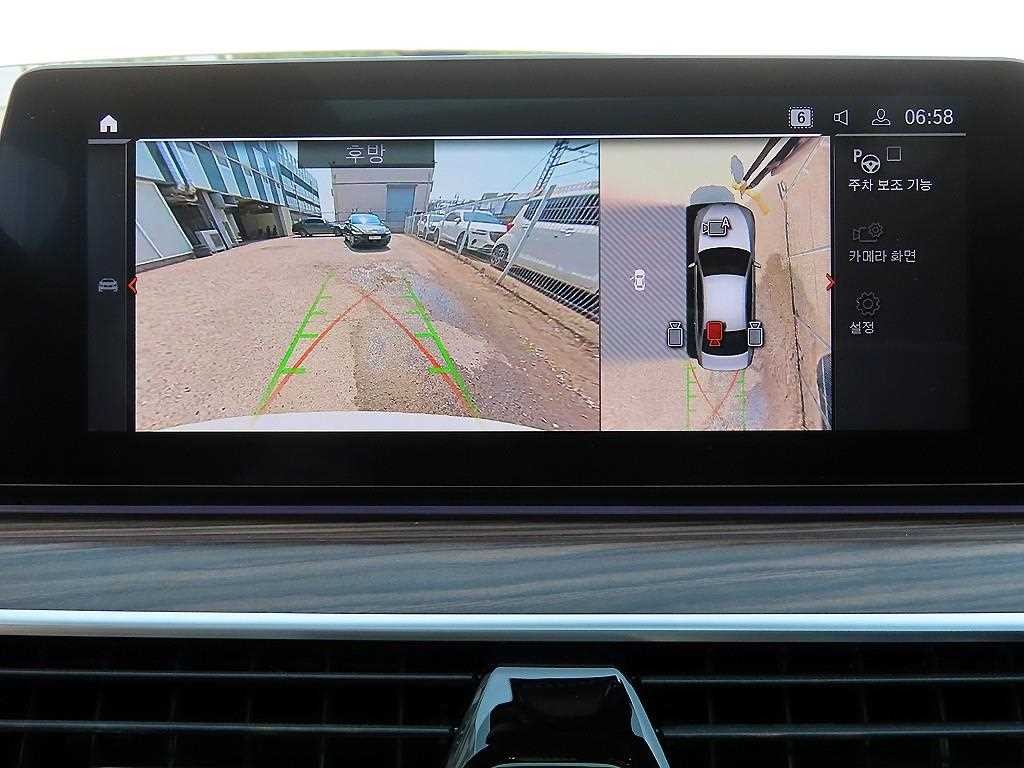 BMW 5시리즈 5시리즈 (G30) 520d M 스포츠 플러스 이미지 14