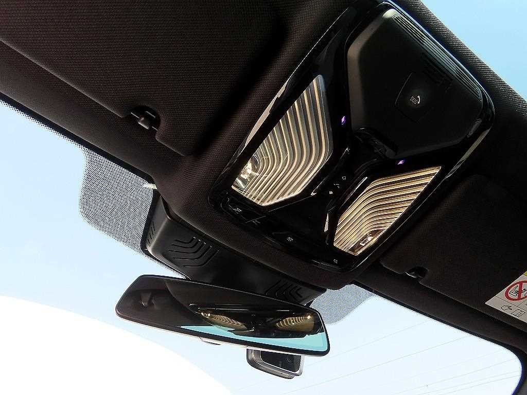 BMW 5시리즈 5시리즈 (G30) 520d M 스포츠 플러스 이미지 15