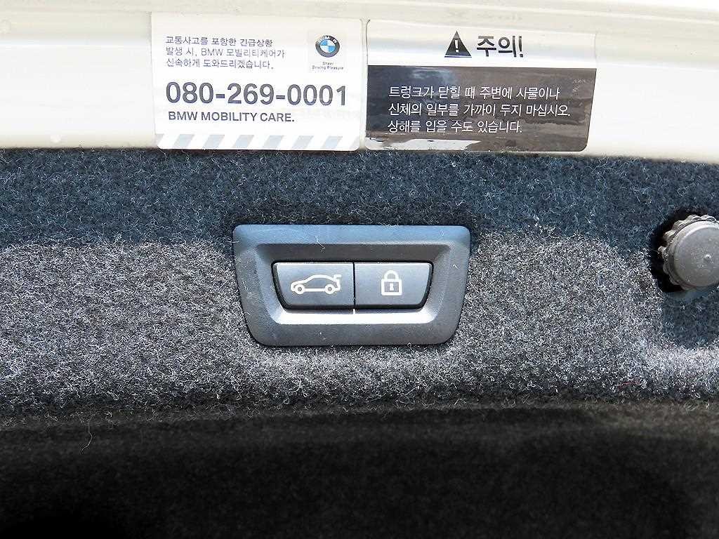 BMW 5시리즈 5시리즈 (G30) 520d M 스포츠 플러스 이미지 17