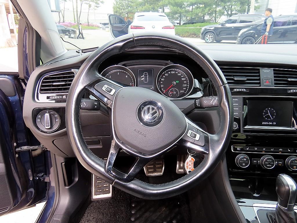 폭스바겐 골프 골프 7세대 2.0 TDI 이미지 8