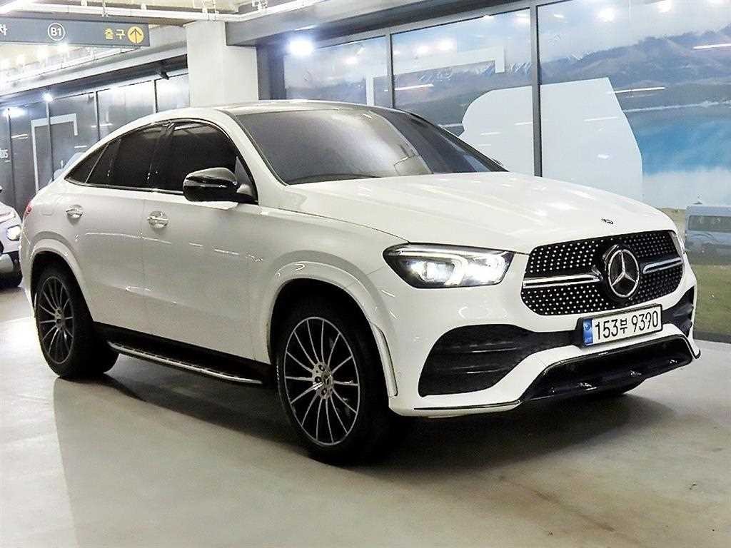 벤츠 GLE 클래스 GLE 클래스 W167 GLE 400d 4MATIC 쿠페 이미지 1