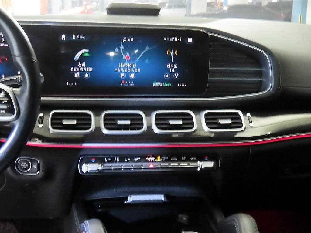 벤츠 GLE 클래스 GLE 클래스 W167 GLE 400d 4MATIC 쿠페 이미지 11