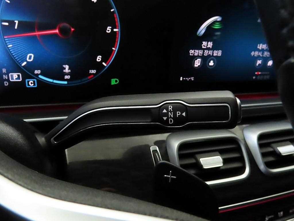 벤츠 GLE 클래스 GLE 클래스 W167 GLE 400d 4MATIC 쿠페 이미지 12