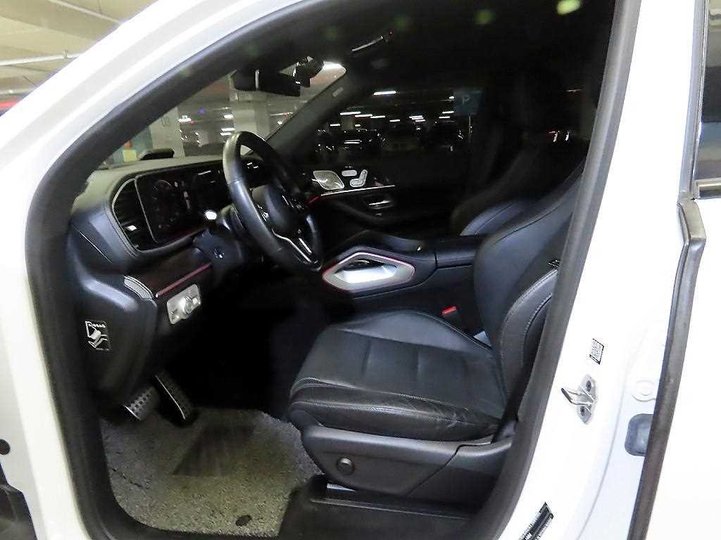 벤츠 GLE 클래스 GLE 클래스 W167 GLE 400d 4MATIC 쿠페 이미지 6