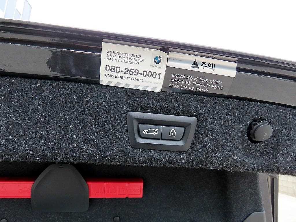 BMW 5시리즈 5시리즈 (G30) 520i M 스포츠 이미지 16