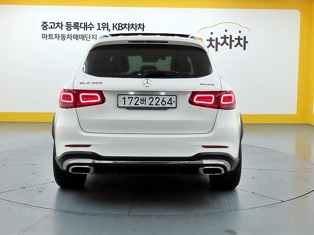벤츠 GLC 클래스 GLC클래스 X253 GLC 300 4MATIC 프리미엄 이미지 3