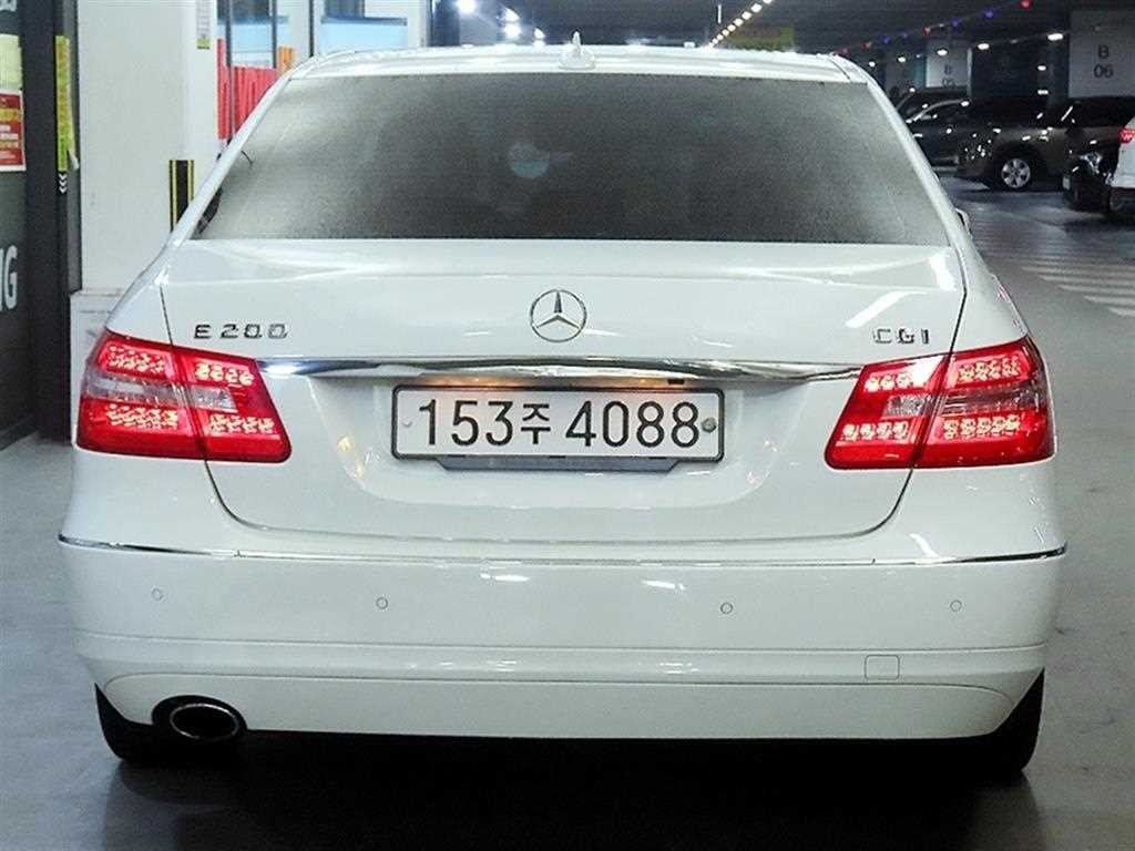 벤츠 E 클래스 E-클래스 W212 E200 CGI 아방가르드 이미지 5