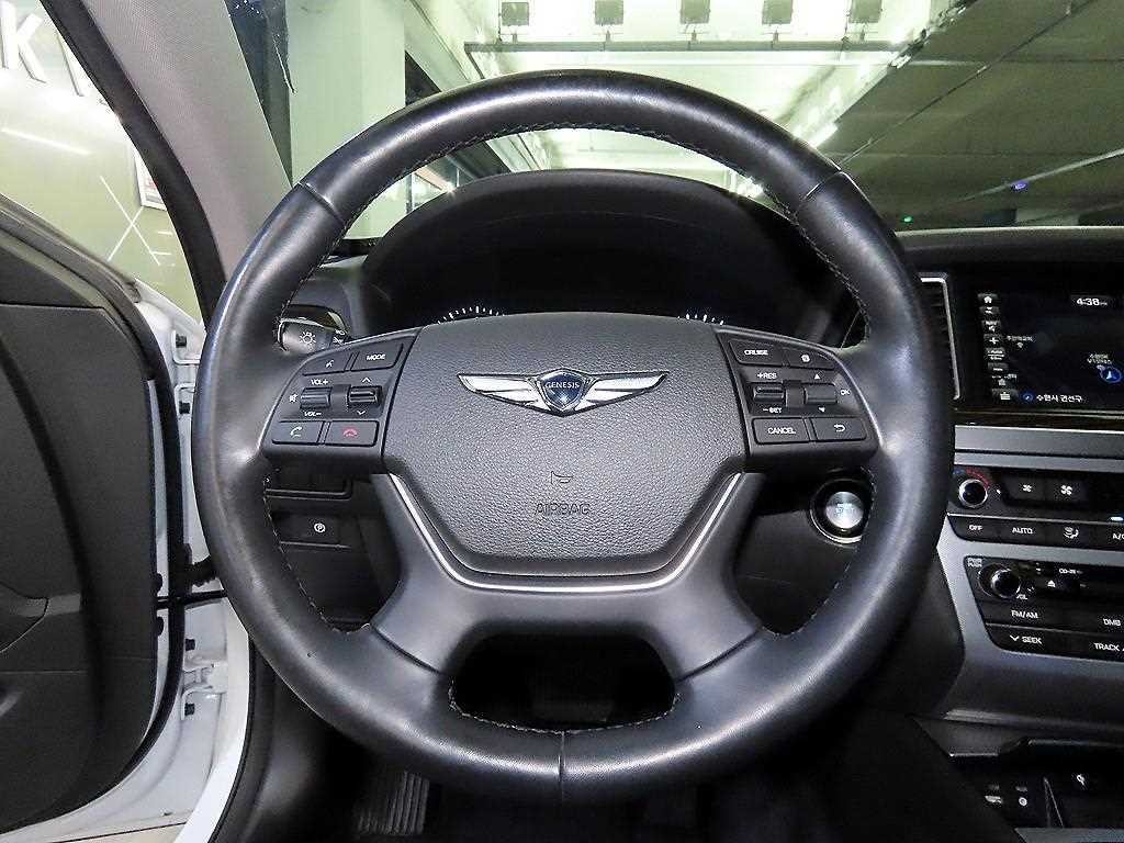 제네시스 G80 3.3 GDI AWD 럭셔리 이미지 8