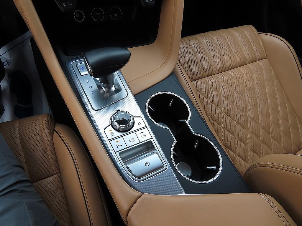 제네시스 G70 더 뉴 G70 가솔린 2.0T 2WD 이미지 11