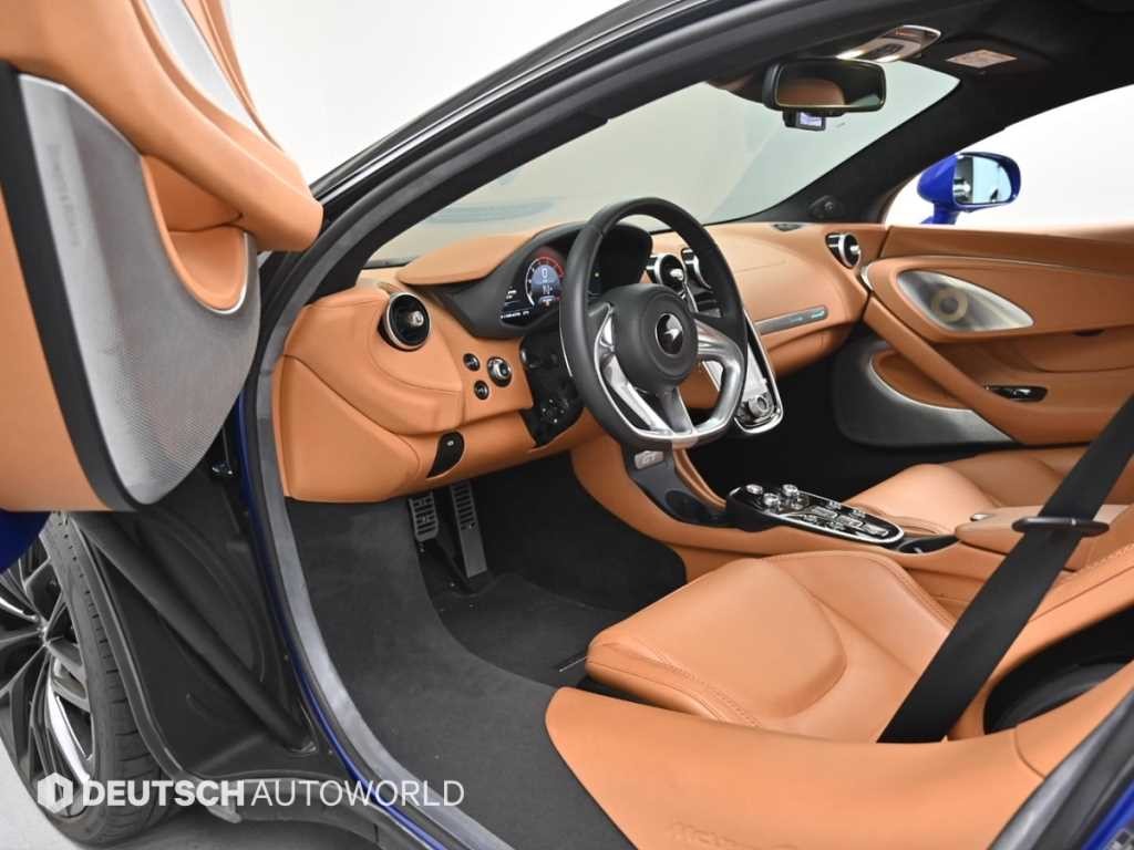 맥라렌 GT 4.0 V8 쿠페 이미지 11